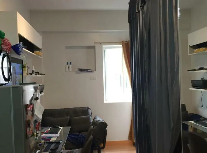 Happy Place Apartment Manila